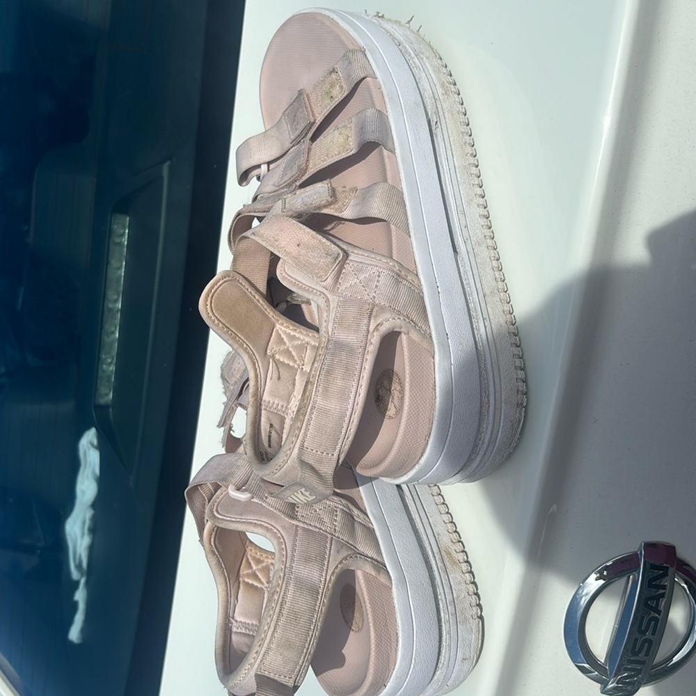 Nike icon sandals purchased 2023 June online. Pale pink color.